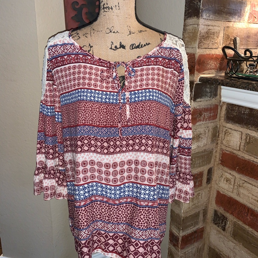 🌺 Boho Style Detailed Top